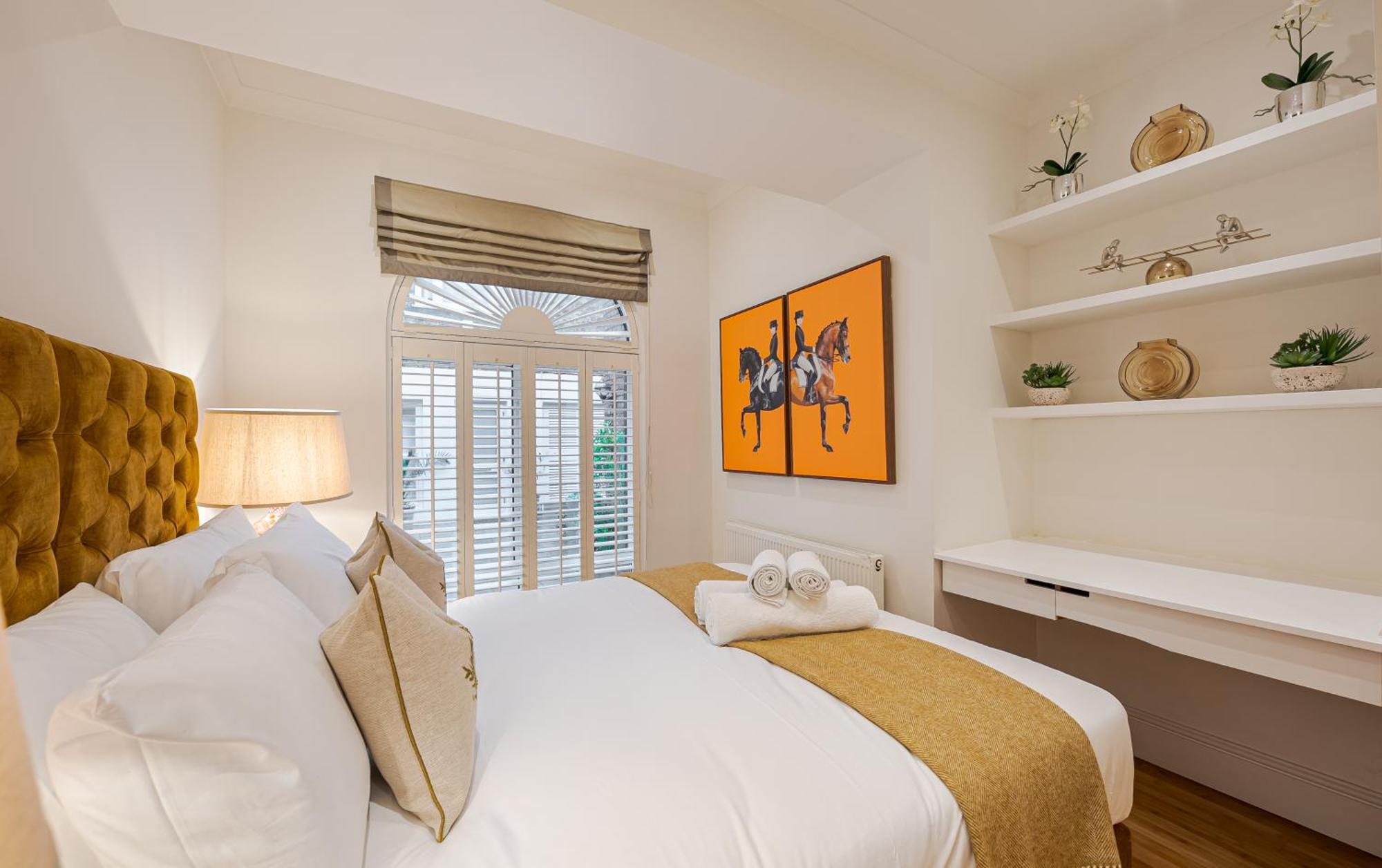 Modern 2Bd Hideaway In Belgravia With Private Patio 10 Mins Walk To Harrods London Luaran gambar